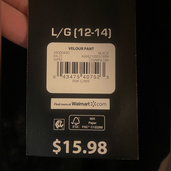 NWT Black velour lounge pants - Picture 6 of 7